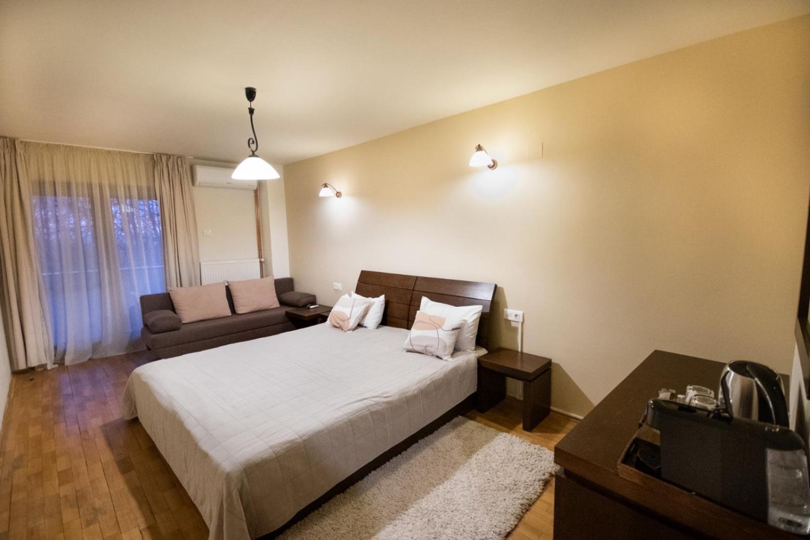 Hotel Cetatuia Măgura Zewnętrze zdjęcie