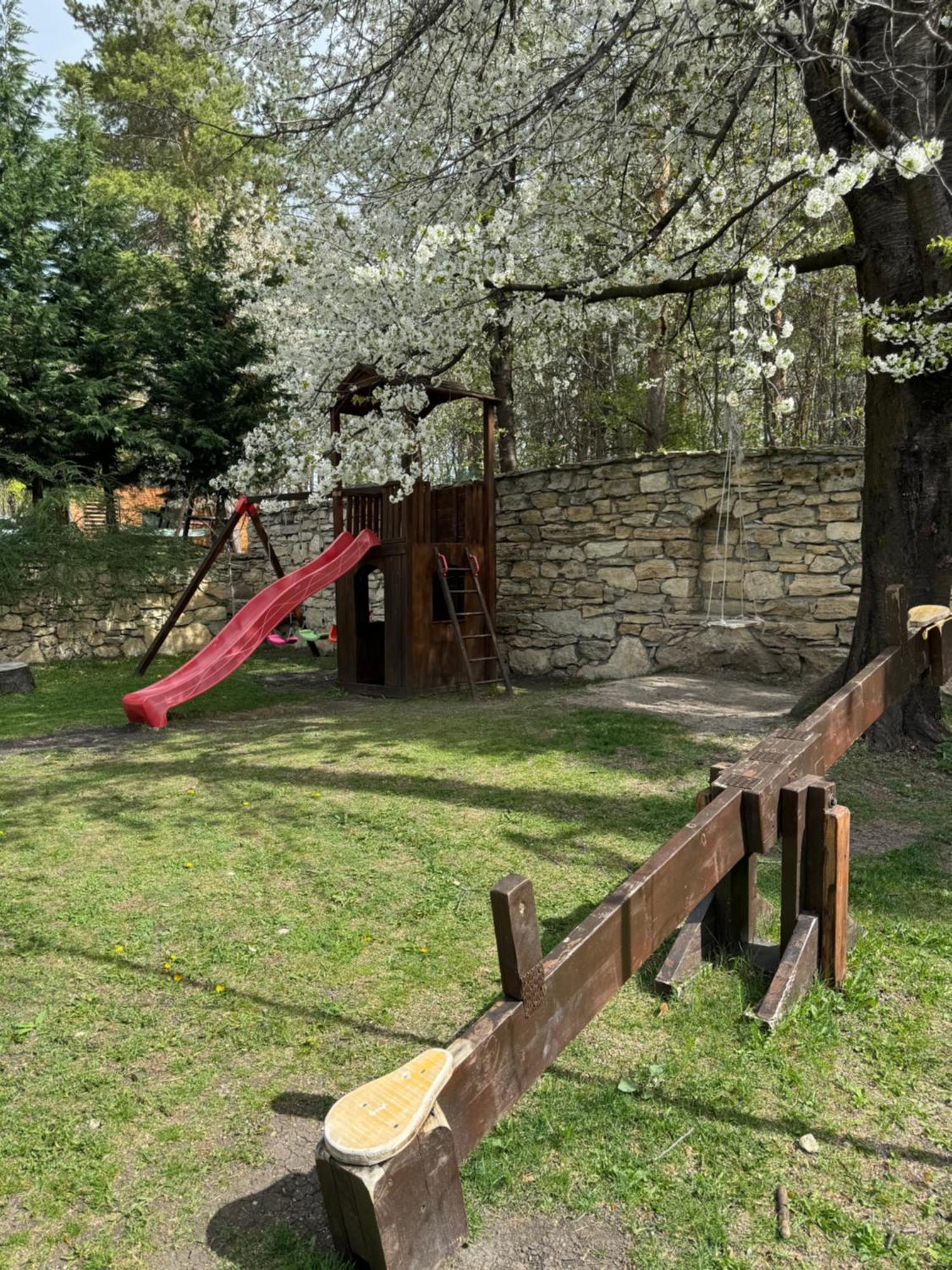 Hotel Cetatuia Măgura Zewnętrze zdjęcie